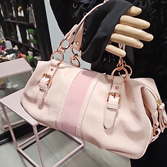 Samantha Thavasa Pink Handbag - Picture 2 of 3